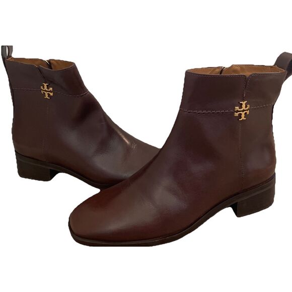 New Women's Tory Burch Everly Logo Brown Ankle Boot’s Size 7.5 - Picture 2 of 4